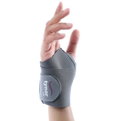 Tynor Wrist Brace with Thumb (One Size Fits All) (E 06)